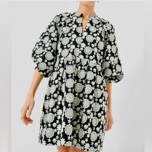 Hyacinth House Black and White KathleenShift Dress from Tuckernuck.  XL
